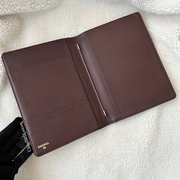 Auth Chanel Quilted CC Logo Black GM Agenda - Lambskin w/ Gold hdw - Picture 2 of 14